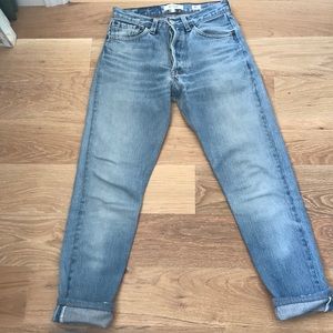 LEVIS RE/DONE SIZE 23
